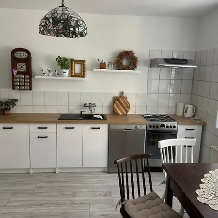 Pod Grusza Будинок відпочинку Stolec (Zabkowice)
